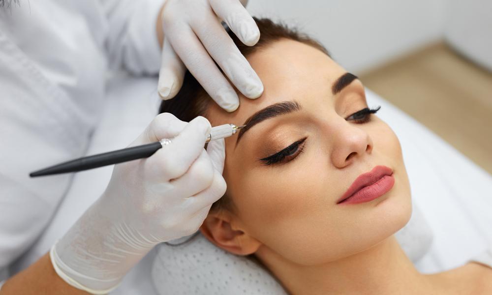 Permanent makeup course career