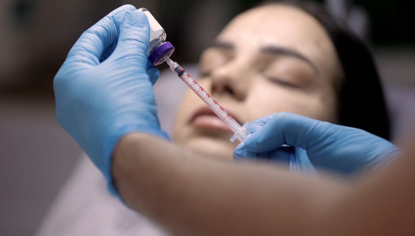 Permanent makeup course career